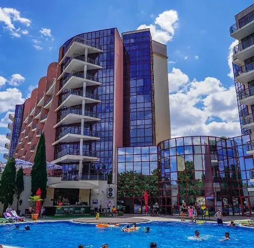 Hotel Stayflex By Helios - Kids Slide - Pools - Ac In The - Ev Station Goudstrand