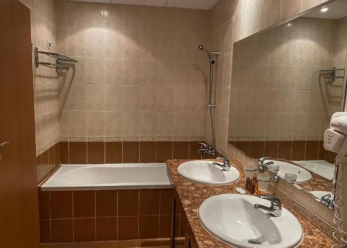 Stayflex By Helios - Kids Slide - Pools - Ac In The - Ev Station Hotel Goudstrand