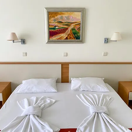 酒店 Stayflex By Helios - Kids Slide - Pools - Ac In The - Ev Station 金沙