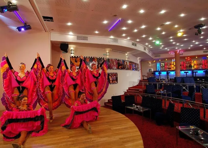 Stayflex By Helios - Kids Slide - Pools - Ac In The - Ev Station 酒店